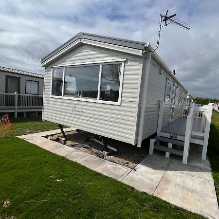 Kings Caravan Park Chapel Saint Leonards Exterior foto