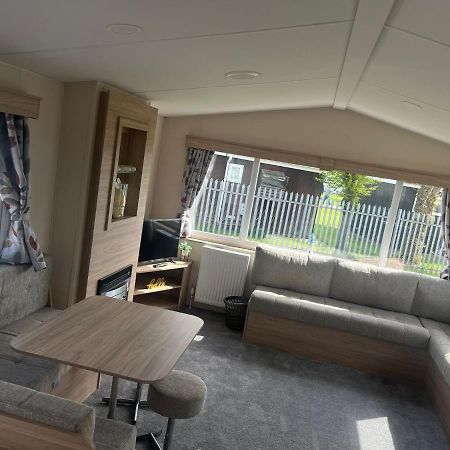 Kings Caravan Park Chapel Saint Leonards Exterior foto
